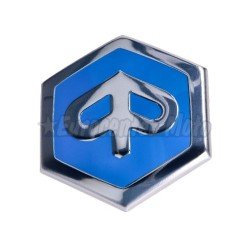 Emblema hexagonal encastrado Piaggio. 42mm